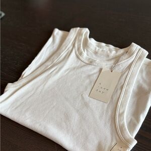 A New Day Women’s White Tank Top